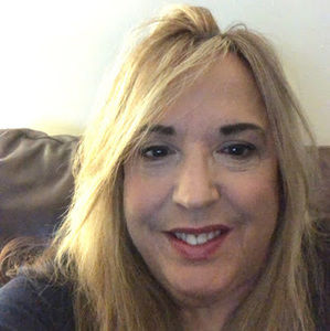 Meet your Posher, Gail